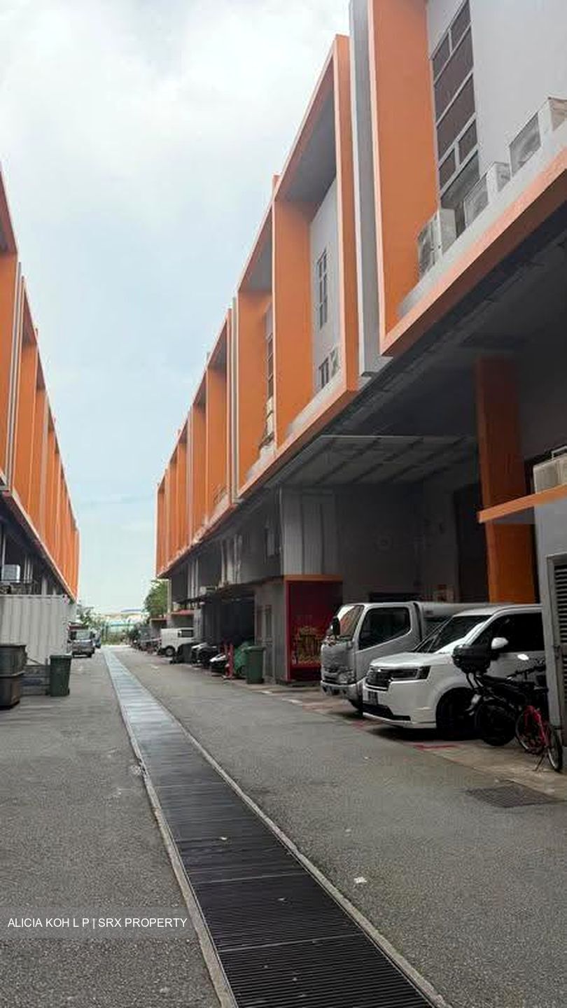 Enterprise Hub (D22), Factory #635436601